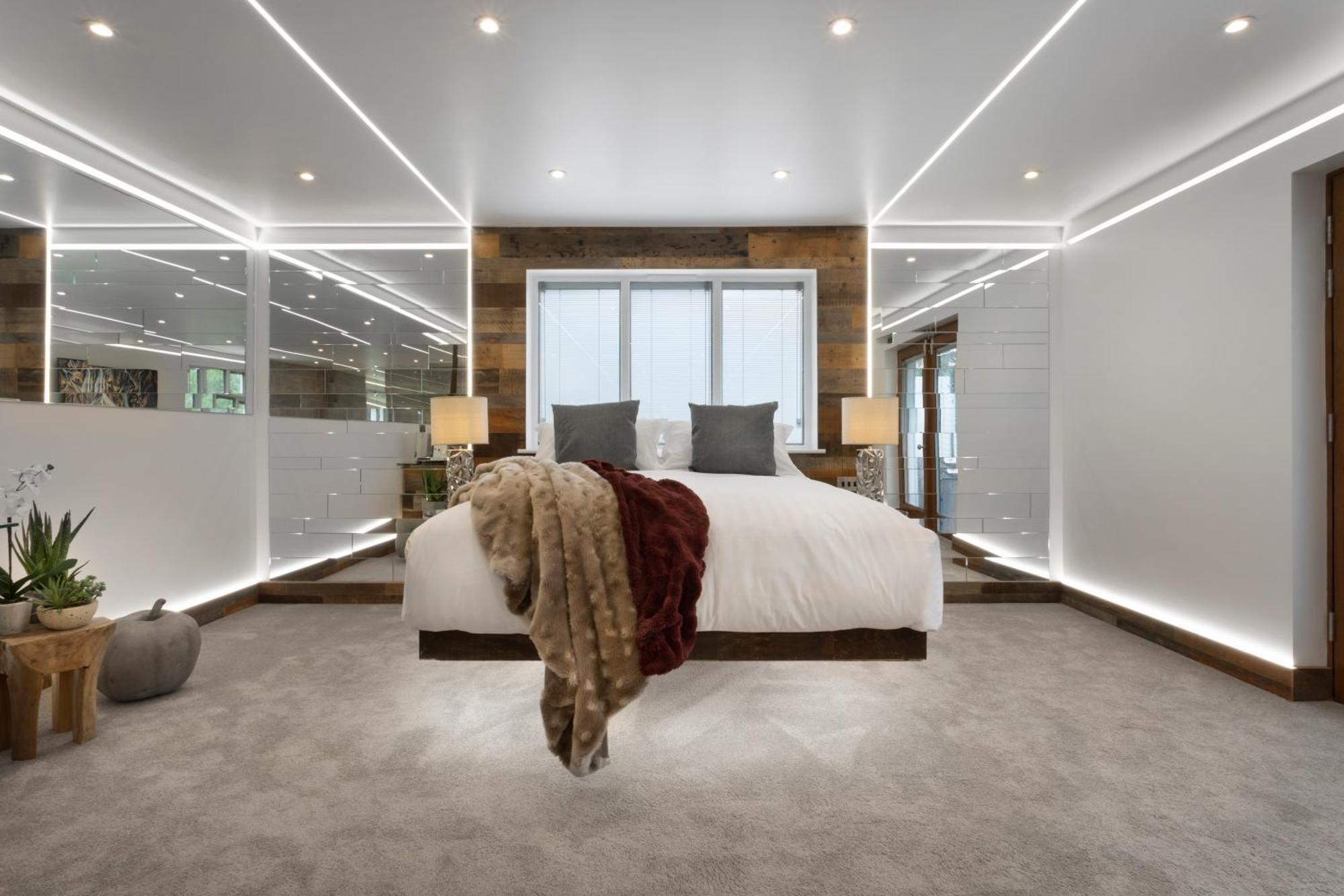 Aphrodites Group - Luxury Hot Tub Suites In Central Lake District! Боунесс-он-Віндермір Екстер'єр фото