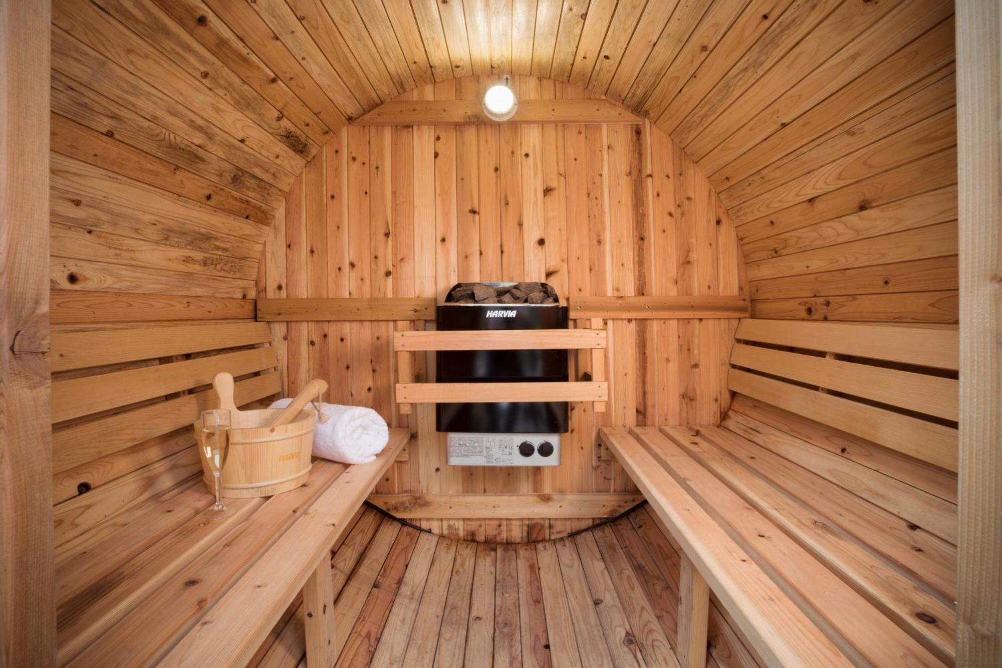 Aphrodites Group - Luxury Hot Tub Suites In Central Lake District! Боунесс-он-Віндермір Екстер'єр фото