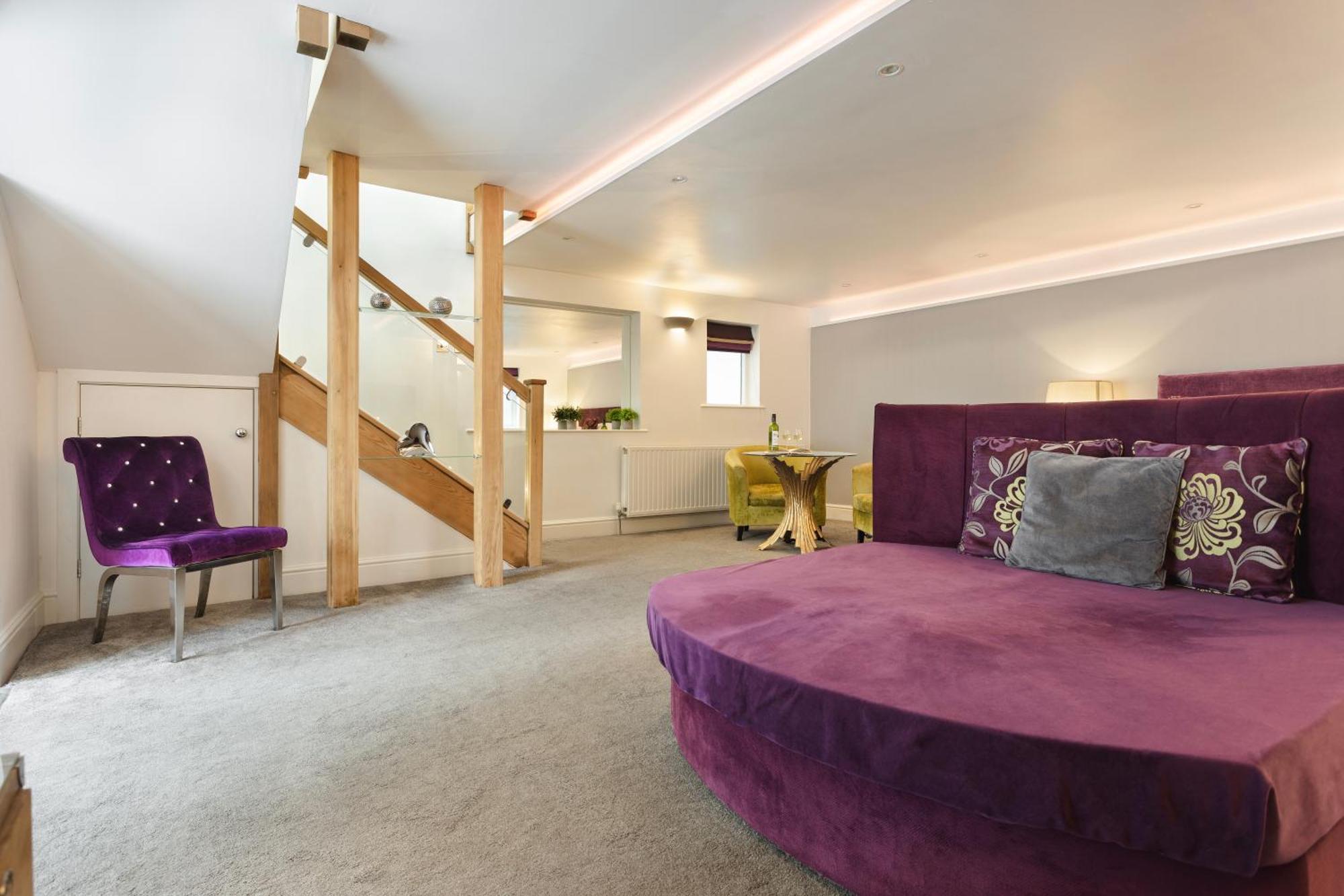 Aphrodites Group - Luxury Hot Tub Suites In Central Lake District! Боунесс-он-Віндермір Екстер'єр фото